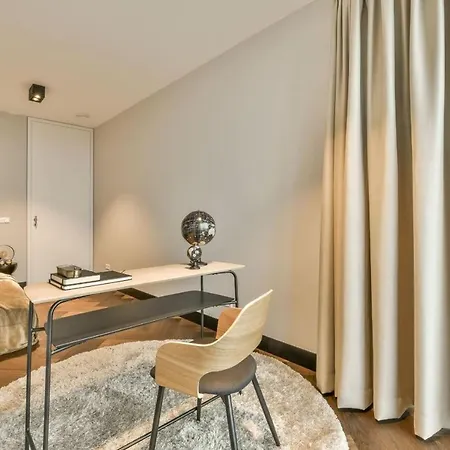 Apartman 5 Minutes From The Center